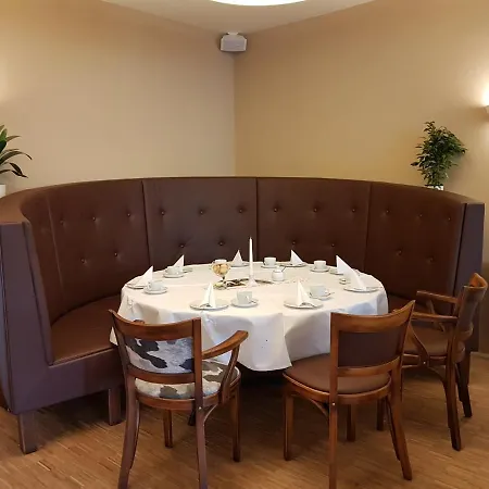 Zur Friedenseiche * Lohsa