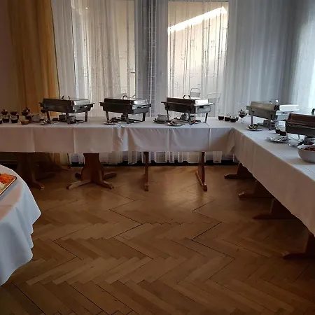 ホテル Zur Friedenseiche Lohsa