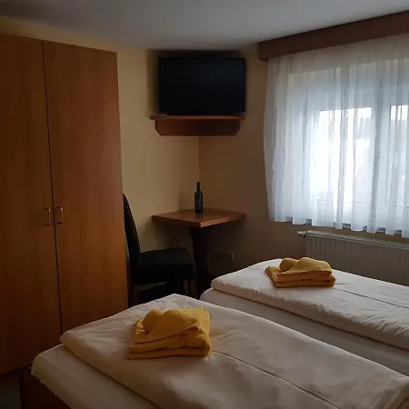 Hotel Zur Friedenseiche *