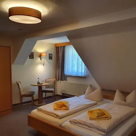 Zur Friedenseiche Hotel