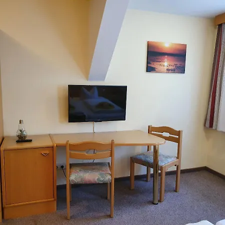 Zur Friedenseiche Hotel Lohsa