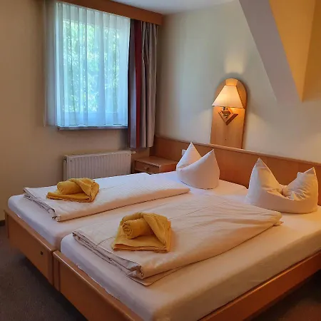 Hotel Zur Friedenseiche *