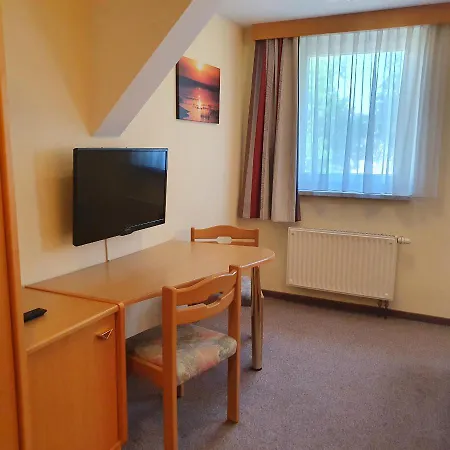 Zur Friedenseiche Lohsa