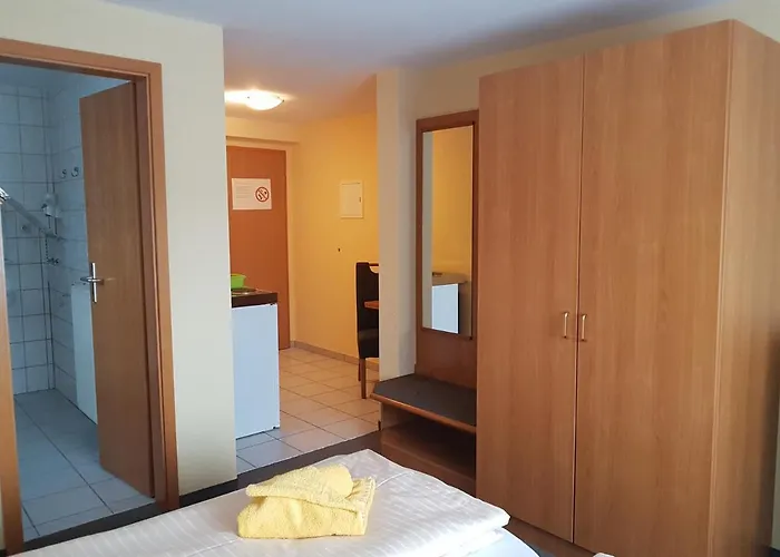 Zur Friedenseiche * Lohsa