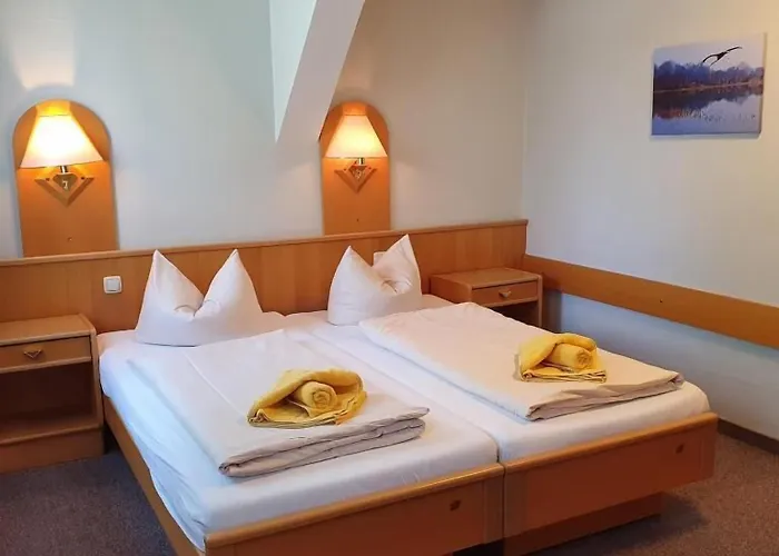 Zur Friedenseiche Hotel Lohsa