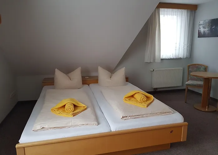 Zur Friedenseiche Hotel Lohsa